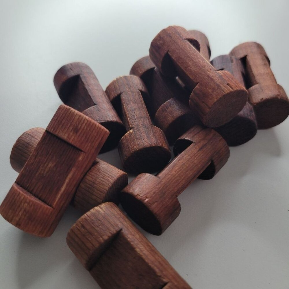 Lincoln Logs 1 Notch 1.5 Inch Lot of 30 Replacement Short Building STEM Crafting